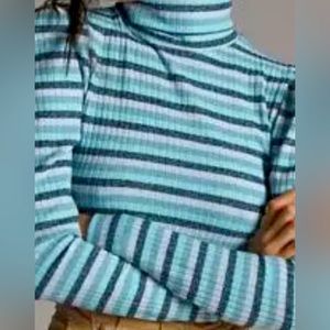 Anthropologie Turtleneck